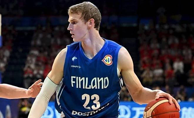 击剑热身赛上演强强对话,皖江犀牛队读秒扳平东城飞鹰队,团队配合流畅;精神属性拉满(华山论剑官方职业联赛) 击剑热身赛上演强强对话,皖江犀牛队读秒扳平东城飞鹰队,团队配合流畅;精神属性拉满(华山论剑官方职业联赛)